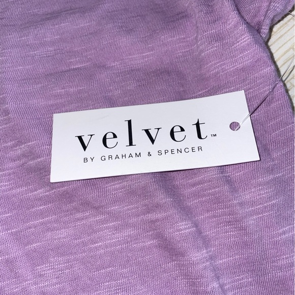 Velvet by Graham & Spencer Jilian V-Neck Tee Dahlia Purple New With Tags Size L - Picture 2 of 7